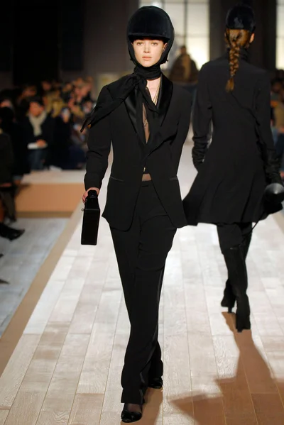 Look 46